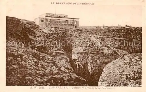 AK / Ansichtskarte Cap_Frehel_Cotes_d_Armor_Bretagne Falaises et Crevasse de la Fauconniere Cap_Frehel