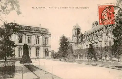 AK / Ansichtskarte Bourges_18 Cathedrale et ancien Palais de l Archeveche 