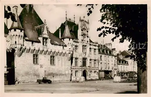 AK / Ansichtskarte Saumur_49 Hotel de Ville 