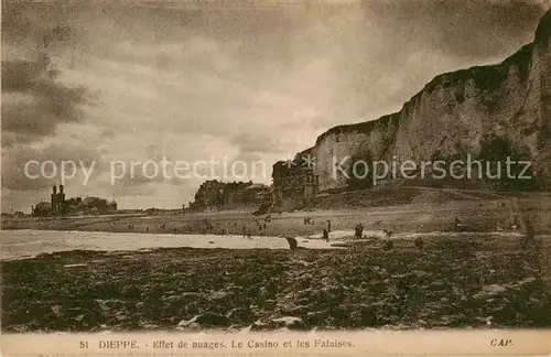 AK / Ansichtskarte Dieppe_76 Effet de nuages Le Casino et les Falaises 
