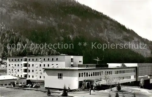 AK / Ansichtskarte Leukerbad_Loueche les Bains_VS Rheumaklinik physikalisch balneologisches Institut 