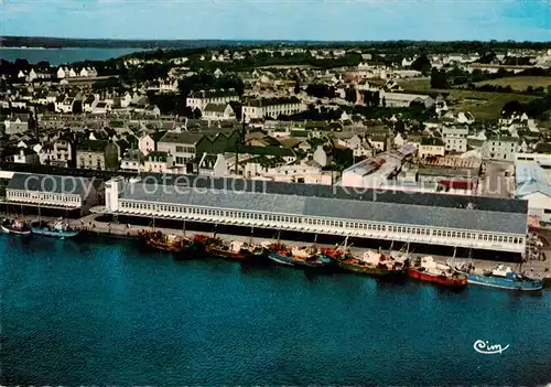 AK / Ansichtskarte  Concarneau_29_Finistere Le Port de Peche Ses Installations Vue aerienne 