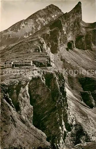 AK / Ansichtskarte  Gemmipass_2322m_VS Hotel Wildstrubel mit Rindenhorn und Plattenhorn 