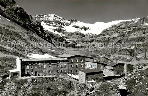 AK / Ansichtskarte  Gemmipass_2322m_VS Sporthotel Wildstrubel Laemmerngletscher Schneehorn und Wildstrubel 