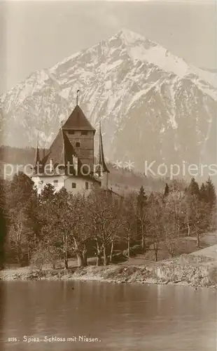 AK / Ansichtskarte  Spiez_Thunersee_BE Schloss mit Niesen Spiez_Thunersee_BE