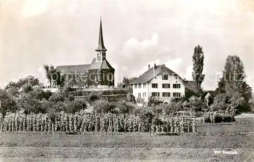 AK / Ansichtskarte Seuzach_ZH Teilansicht mit Kirche 