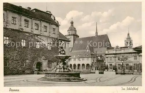 AK / Ansichtskarte  Dessau-Rosslau Im Schlosshof Dessau-Rosslau