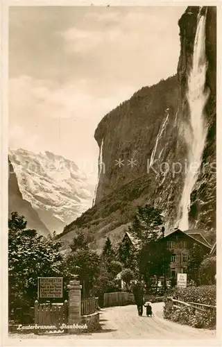 AK / Ansichtskarte Lauterbrunnen_BE Staubbach Wasserfall Lauterbrunnen BE