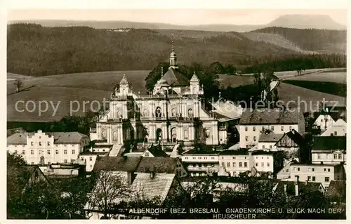 AK / Ansichtskarte 73817627 Albendorf_Wambierzyce_PL Gnadenkirche und Blick nach der Heuscheuer 