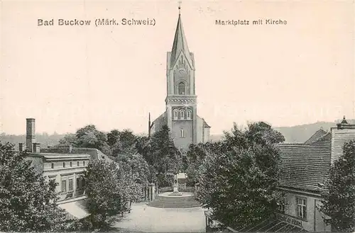 AK / Ansichtskarte 73817855 Bad_Buckow_Maerkische_Schweiz Marktplatz mit Kirche Bad_Buckow