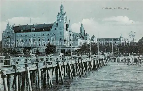 AK / Ansichtskarte  Kolberg__Ostseebad_Kolobrzeg_PL Seebruecke Hotel 