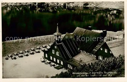 AK / Ansichtskarte 73818460 Riesengebirge_Schlesischer_Teil Die Kleine Teichbaude mit dem Kleinen Teich 