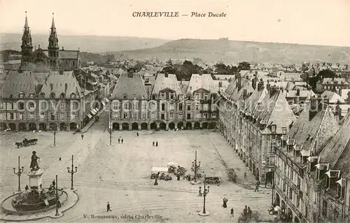 AK / Ansichtskarte Charleville_ Mezieres_08 Place Ducale 
