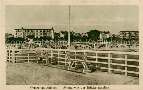 AK / Ansichtskarte  Ahlbeck_Ostseebad Strand von der Bruecke gesehen Ahlbeck_Ostseebad