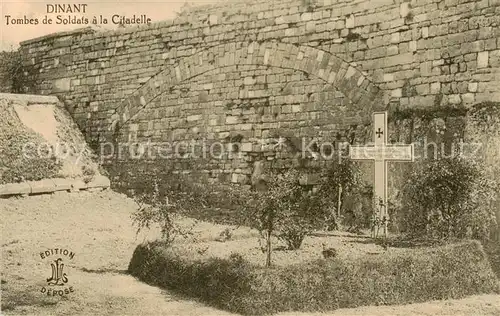 AK / Ansichtskarte 73818582 Dinant-sur_Meuse_Belgie Tombes de Soldats a la Citadelle 