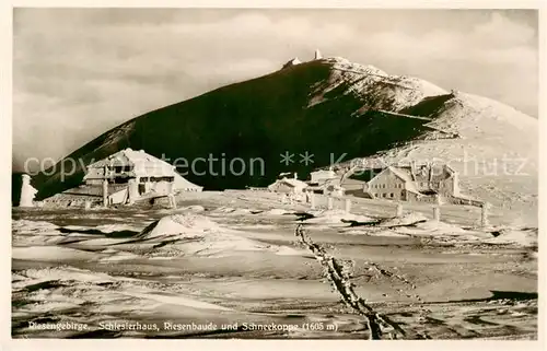 AK / Ansichtskarte  Riesengebirge_Schlesischer_Teil Schlesierhaus Riesenbaude und Schneekoppe 