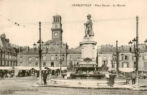 AK / Ansichtskarte Charleville_51_Marne Place Ducale Le Marche 