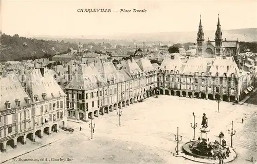 AK / Ansichtskarte Charleville_51_Marne Place Ducale 