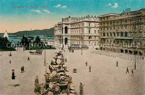 AK / Ansichtskarte  Trieste_Triest_IT Piazza Unita 