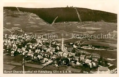 AK / Ansichtskarte  Oberwiesenthal_Erzgebirge Fliegeraufnahme mit Fichtelberg Oberwiesenthal Erzgebirge