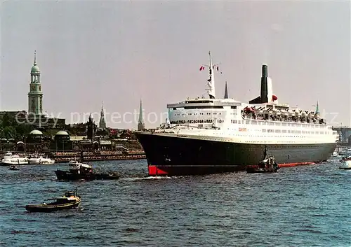 AK / Ansichtskarte 73819447 Dampfer_Oceanliner Hamburg Hafen mit Queen Elizabeth 2 