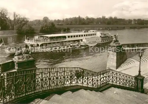 AK / Ansichtskarte  Dampfer_Binnenschifffahrt Dresden Pillnitz MS Ernst Thaelmann 