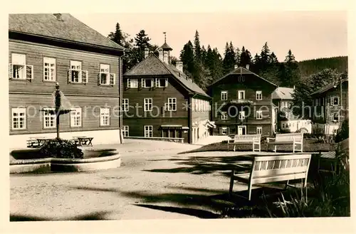 AK / Ansichtskarte 73819535 Bad_Karlsbrunn_Schlesien_Karlova_Studanka_CZ Kurhaeuser 