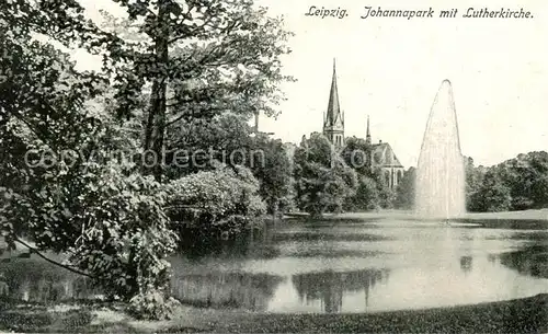 AK / Ansichtskarte 73819554 Leipzig Johannapark mit Lutherkirche Leipzig