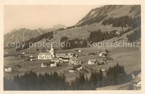 AK / Ansichtskarte  Riezlern_Kleinwalsertal_Vorarlberg Panorama Riezlern_Kleinwalsertal