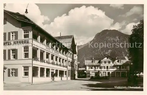 AK / Ansichtskarte 73820695 Oberstdorf Marktplatz Hotel zum Mohren Oberstdorf