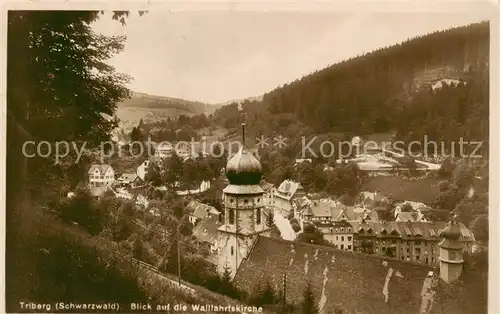 AK / Ansichtskarte 73821027 Triberg Blick auf die Wallfahrtskirche Triberg