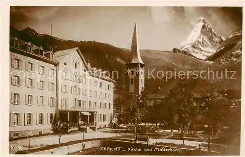 AK / Ansichtskarte Zermatt_VS Kirche und Matterhorn Zermatt_VS