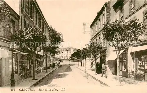 AK / Ansichtskarte Cabourg_14_Calvados Rue de la Mer 