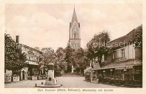 AK / Ansichtskarte  Bad_Buckow_Maerkische_Schweiz Marktplatz mit Kirche Bad_Buckow