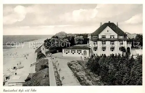 AK / Ansichtskarte  Wyk__Foehr Strandpartie Hotel 