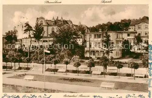 AK / Ansichtskarte 73822459 Bansin_Ostseebad Promenade mit Strandhotels Bansin_Ostseebad