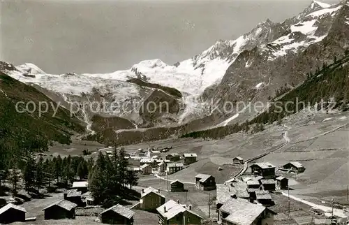 AK / Ansichtskarte Saas Fee_VS mit Fee Gletscher Allalinhorn Alphubel Taeschhorn und Dom 
