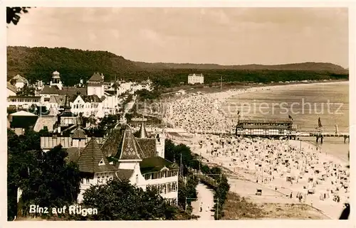 AK / Ansichtskarte  Binz_Ruegen Strand Binz_Ruegen