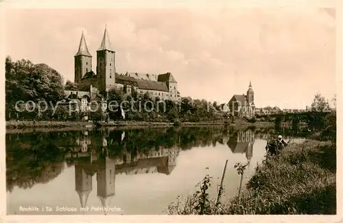 AK / Ansichtskarte 73823005 Rochlitz__Sachsen Schloss mit Petrikirche 