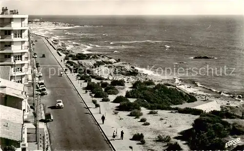 AK / Ansichtskarte Les_Sables d_Olonne_85 La plage et le remblai 