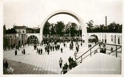AK / Ansichtskarte Bordeaux_33 Stade Municipal Sortie cote Boulevard 