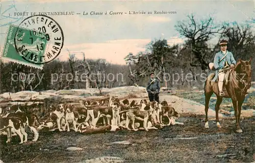 AK / Ansichtskarte Fontainebleau_77_Seine_et_Marne La Chasse a Courre LArrivee en Rendez vous 