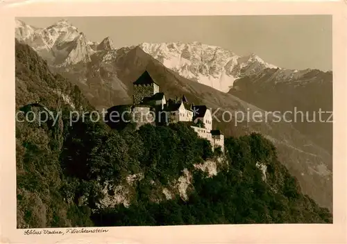 AK / Ansichtskarte 73823980 Vaduz_Liechtenstein_FL Schloss Vaduz 