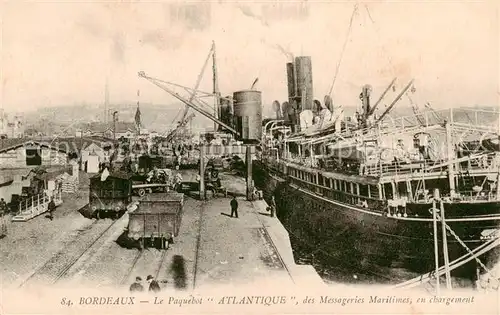 AK / Ansichtskarte Bordeaux_33 Le Paquebot Atlantique des Messageries Maritimes en chargement 