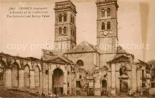 AK / Ansichtskarte Verdun__55_Meuse apres bombardee LEveche et la Cathedrale 