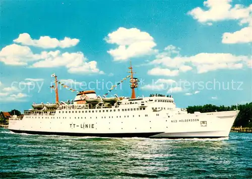 AK / Ansichtskarte  Dampfer_Oceanliner MS Nils Holgersson TT Linie  Ostseeheilbad Travemuende 