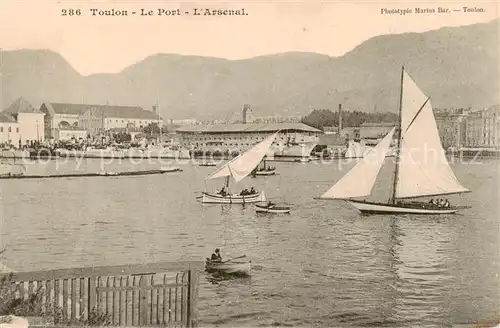 AK / Ansichtskarte Toulon_ sur Mer_83_Var Le Port L Arsenal 