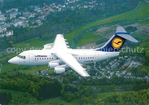 AK / Ansichtskarte Flugzeuge_Zivil Lufthansa Cityliner Avro RJ85 