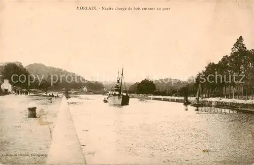 AK / Ansichtskarte Morlaix_29 Navire charge de bois entrant au port 