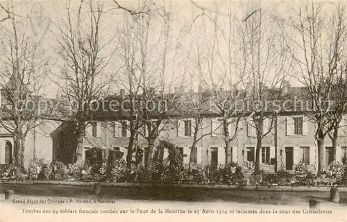 AK / Ansichtskarte Baccarat_54 Tombes des 94 soldats francais tombes sur le Post de la Meurthe le 23 Aout 1914 et inhumes dans le cour des Cristalleries 